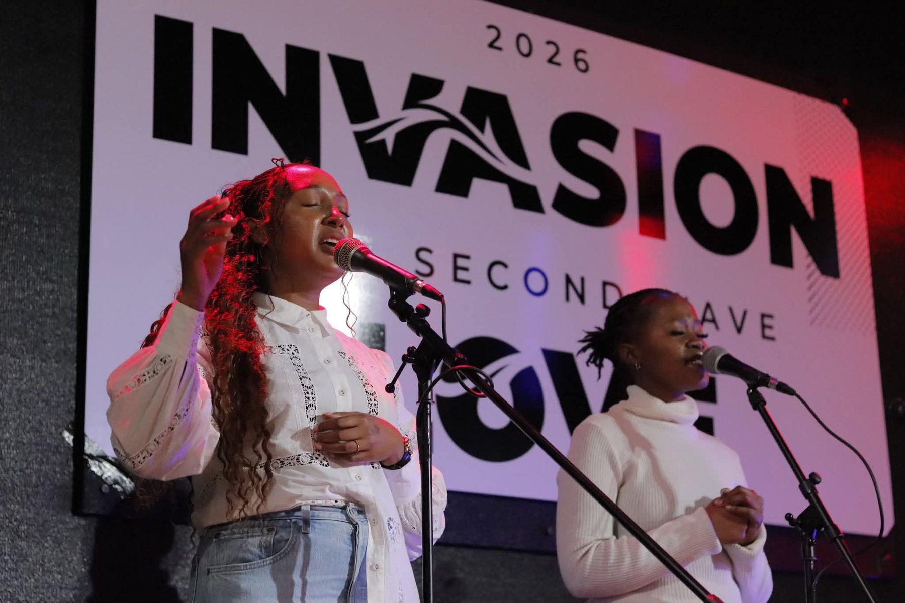 Worship leaders at an invitation event